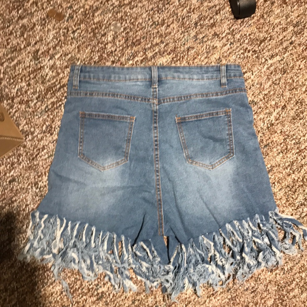 Shorts - Picture 2 of 2